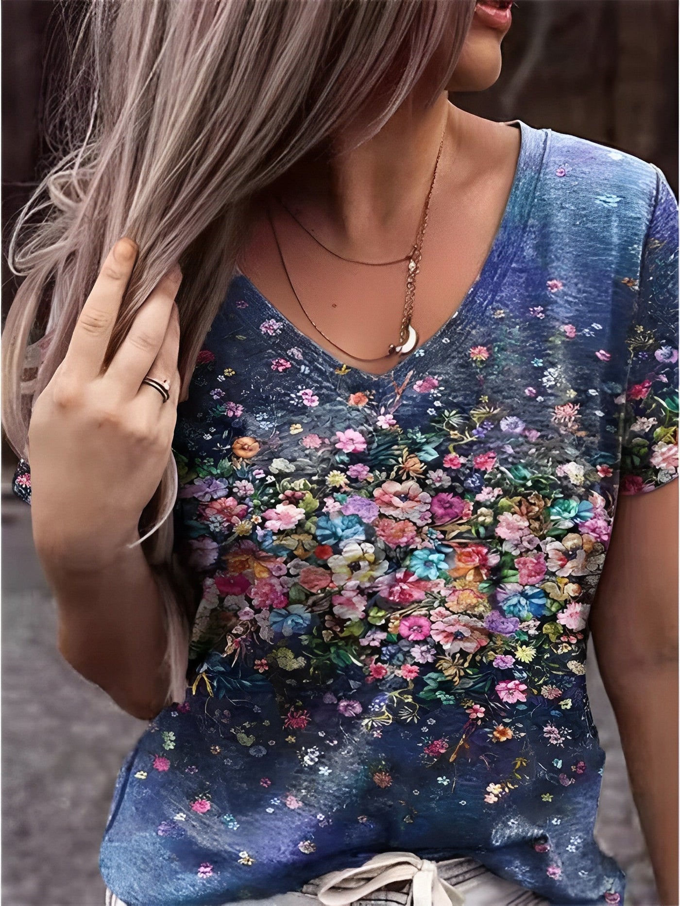 Erika - Super Schönes Damen T-Shirt mit Floralem Druck