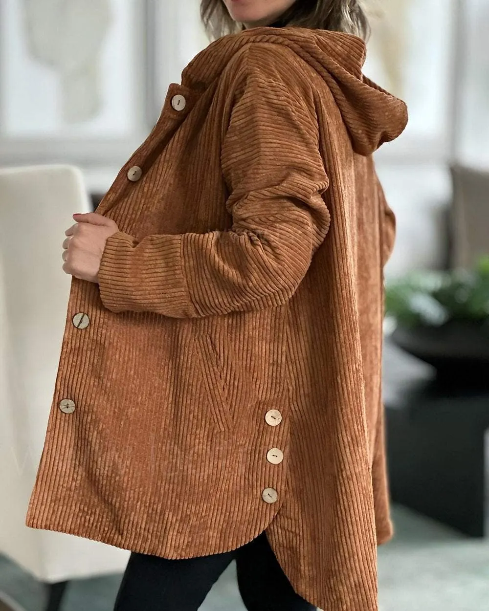 Bequeme Jacke mit Kapuze für Frauen