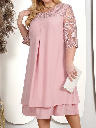 Besticktes Damen Cocktailkleid in Übergröße für besonder Anlässe