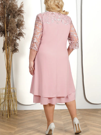 Besticktes Damen Cocktailkleid in Übergröße für besonder Anlässe
