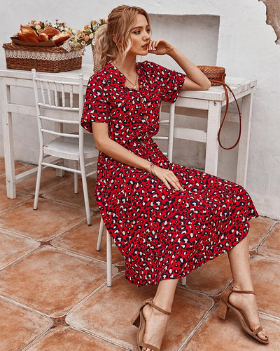 Elegantes Damenkleid mit Leopardenmuster