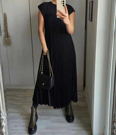 Einfaches plissiertes Kleid für Frauen für besondere Anlässe