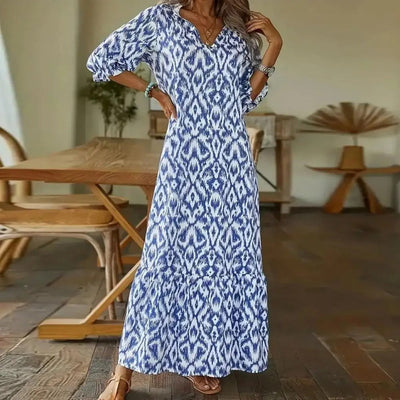 Elegantes Damen Maxikleid in Weiß und Blau